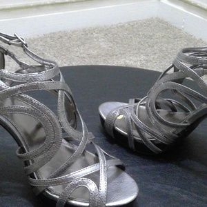 Beautiful strappy sandal